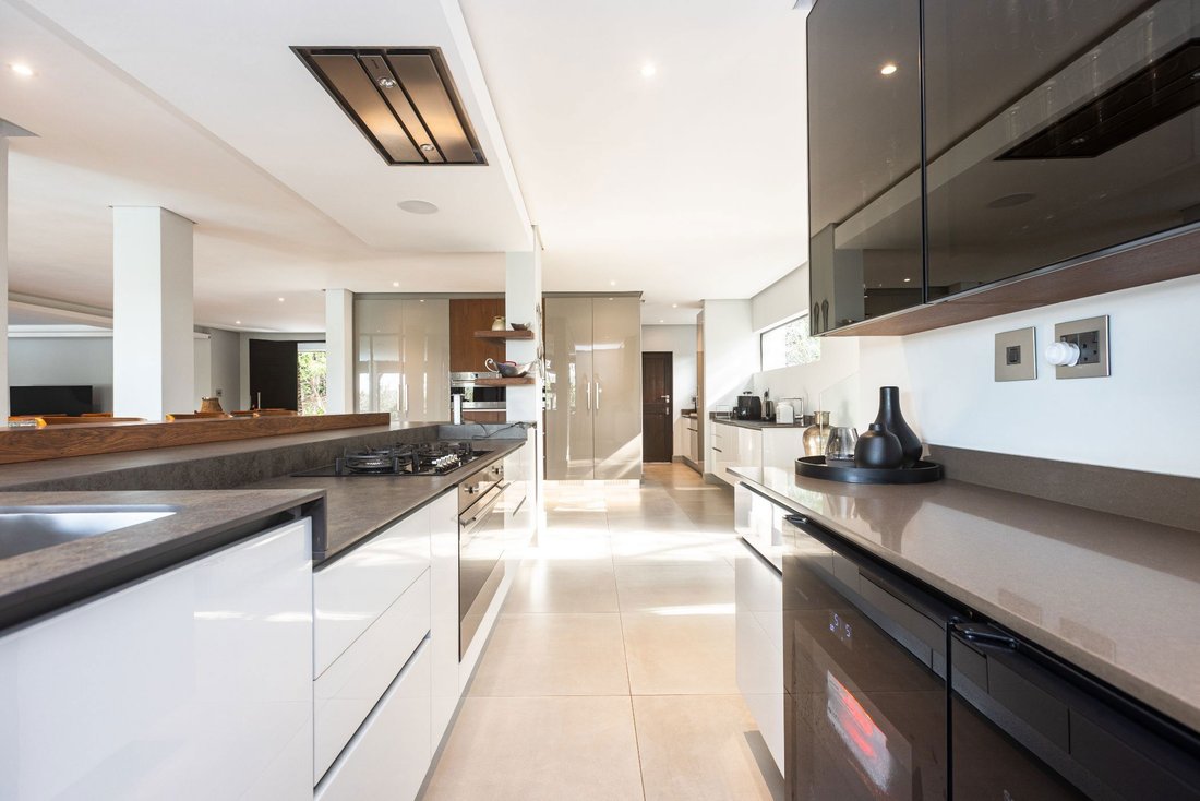 House in Zimbali Estate, KwaZulu-Natal, South Africa 5 - 19038965