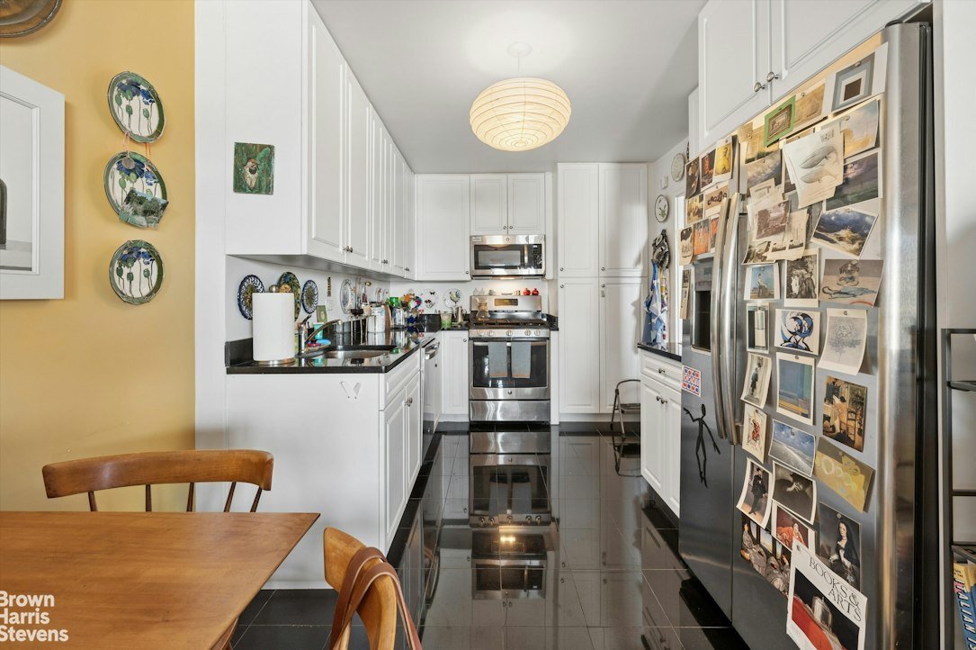 Co Op in New York, New York, United States 5 - 19039349