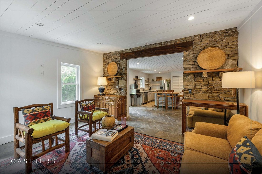 House in Highlands, North Carolina, United States 3 - 19038748