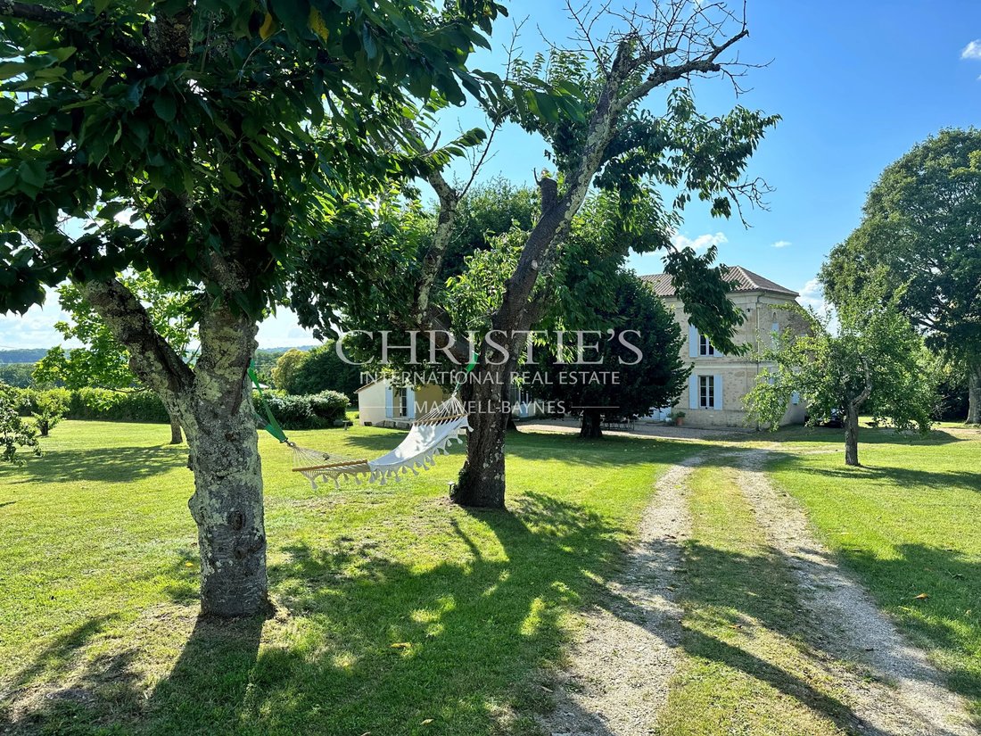House in Gensac, Nouvelle-Aquitaine, France 5 - 19037164