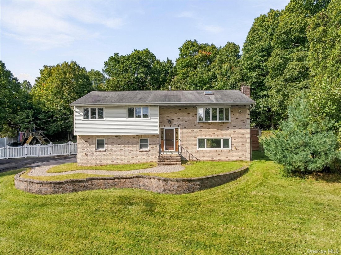 House in Airmont, New York, United States 1 - 19037908