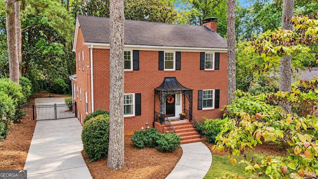 Avondale Estates, Georgia, United States 3 - 19038290