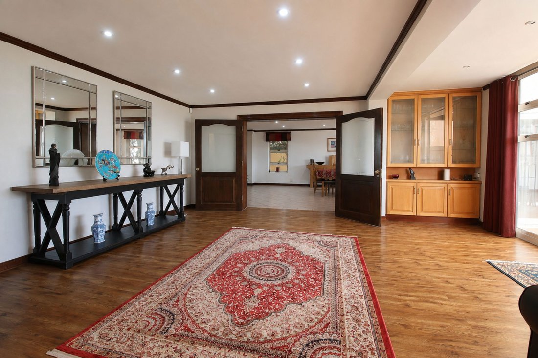 Casa en Plattekloof, Northern Suburbs, Ciudad del Cabo 3 - 19039066