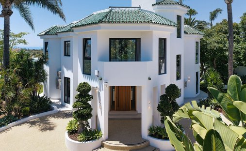 Villa in Bel-Air, Estepona, Andalusia 1