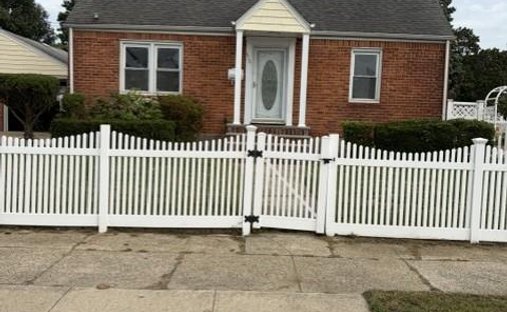House in Franklin Square, New York, United States 1