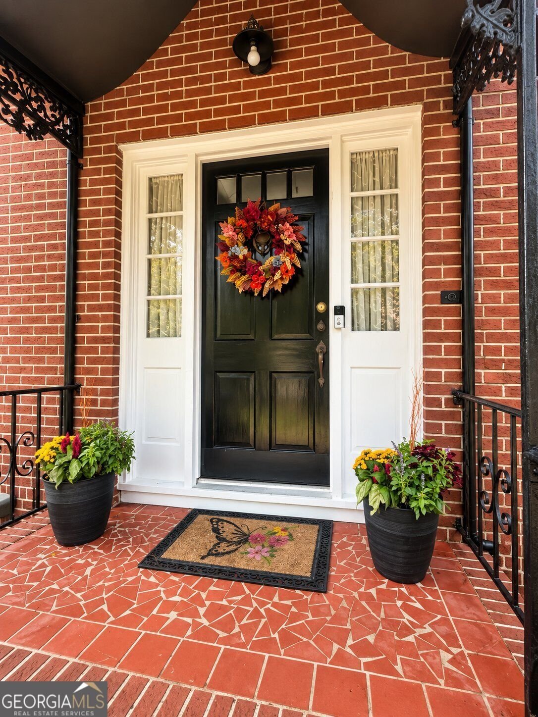 Avondale Estates, Georgia, United States 2 - 19038290