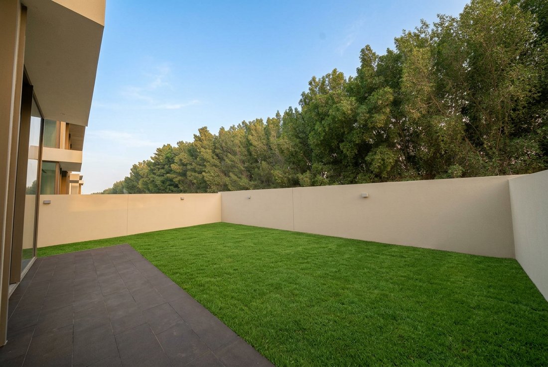 Townhouse in Al Barari, Dubai, United Arab Emirates 4 - 19037692