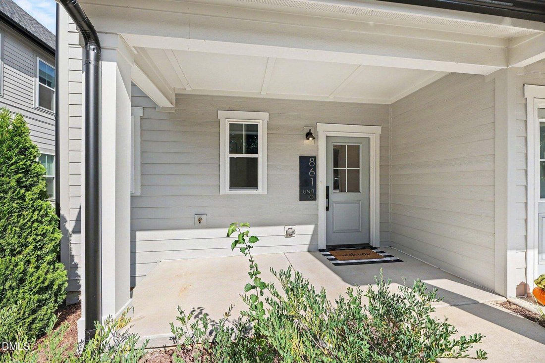 Condo in Raleigh, North Carolina, United States 2 - 19039298