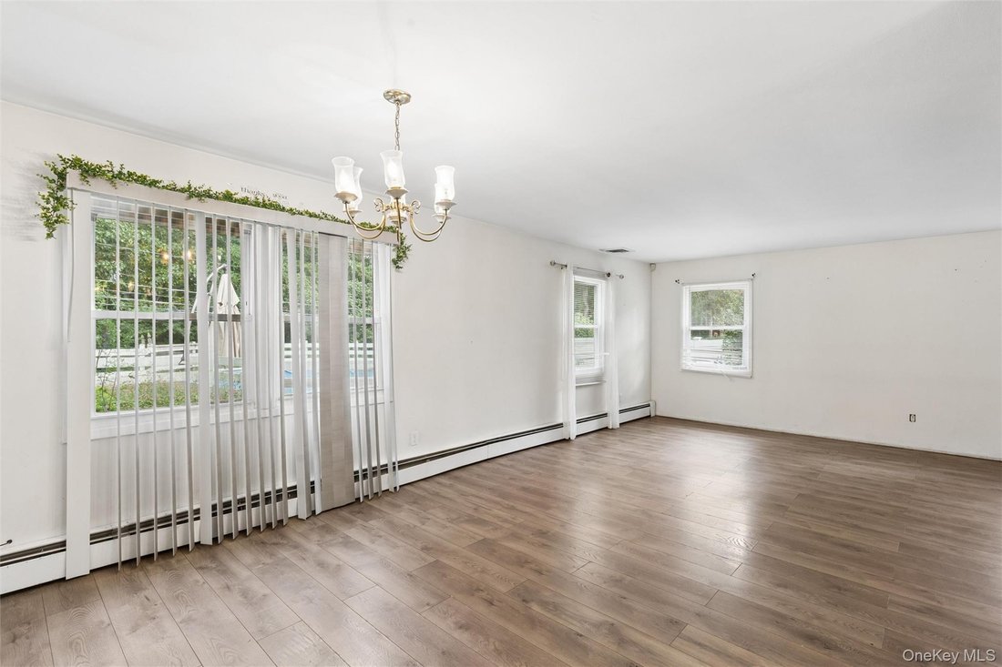 Haus in Coram, New York, Vereinigte Staaten 4 - 19040347
