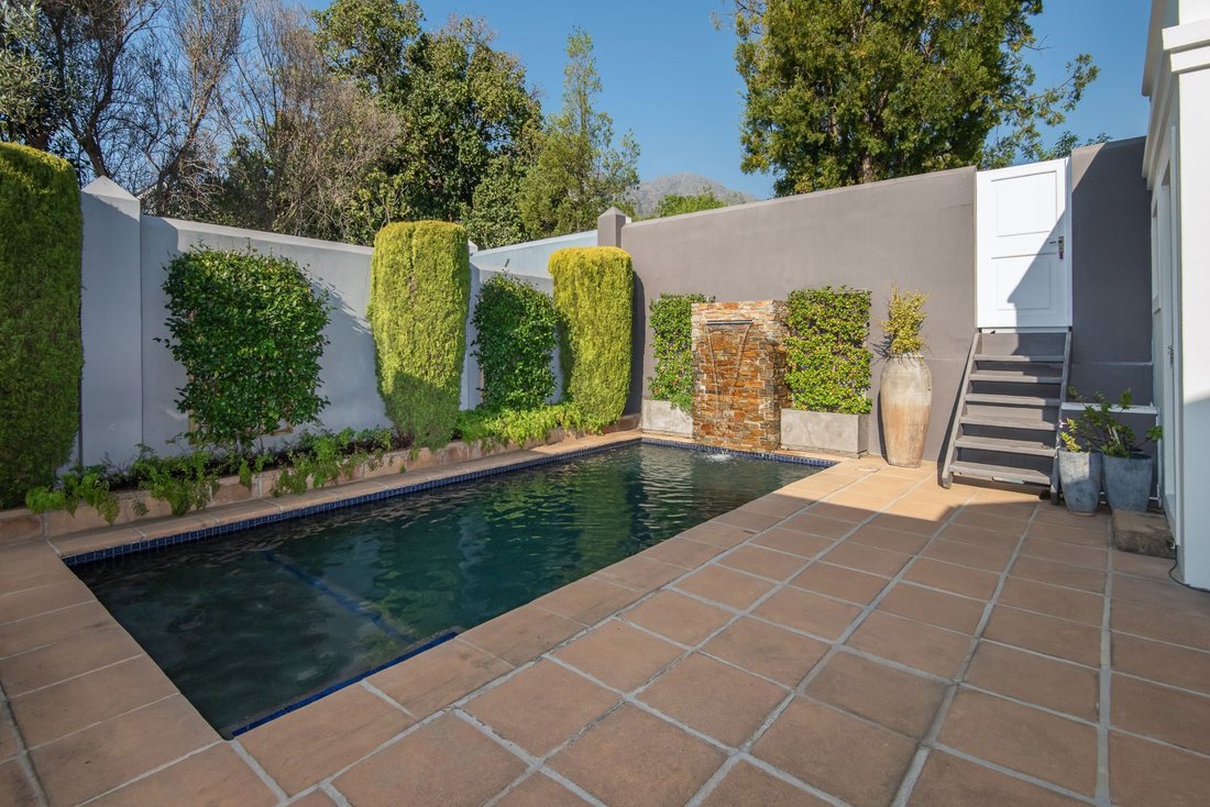 Casa a Paradyskloof, Provincia del Capo Occidentale, Sudafrica 5 - 19038958