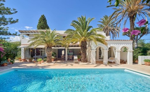 House in Santa Eularia des Riu, Balearic Islands, Spain 1