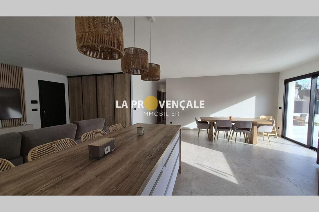 Villa in Rousset, Provence-Alpes-Côte d'Azur, France 4 - 19037234