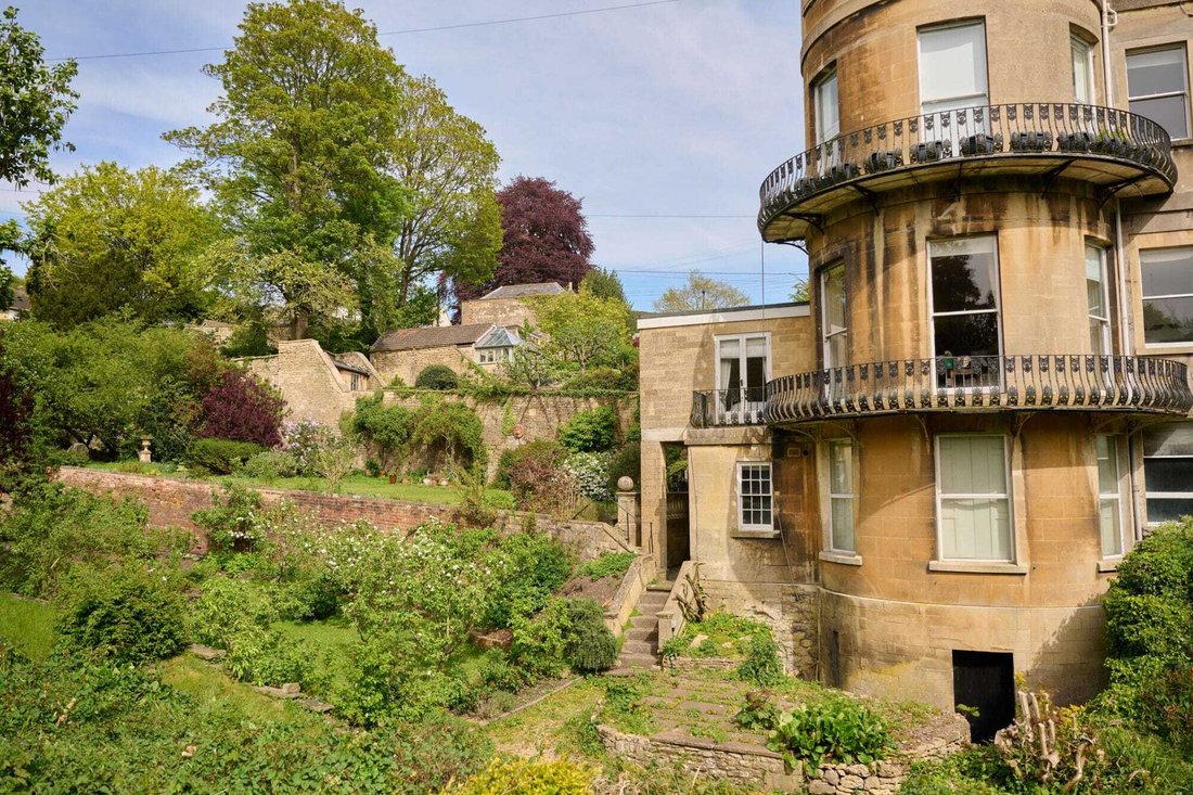 Apartment in Lansdown, Charlcombe, England 2 - 19038775