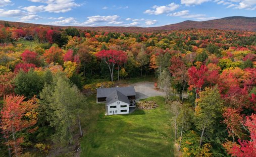 House in Stratton, Vermont, United States 1