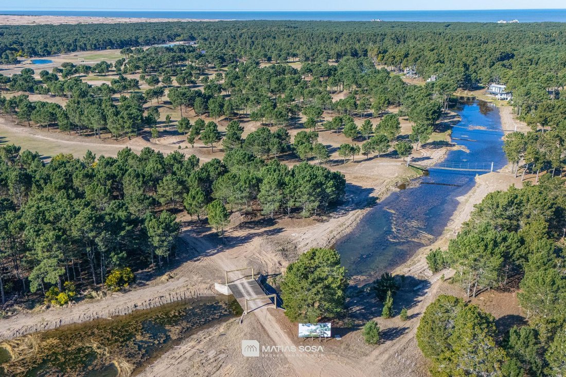 Terreno en Pinamar, General Lavalle Partido, Argentina 2 - 19037873