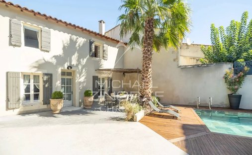 Residenza a Eyragues, Provenza-Alpi-Costa Azzurra, Francia 1