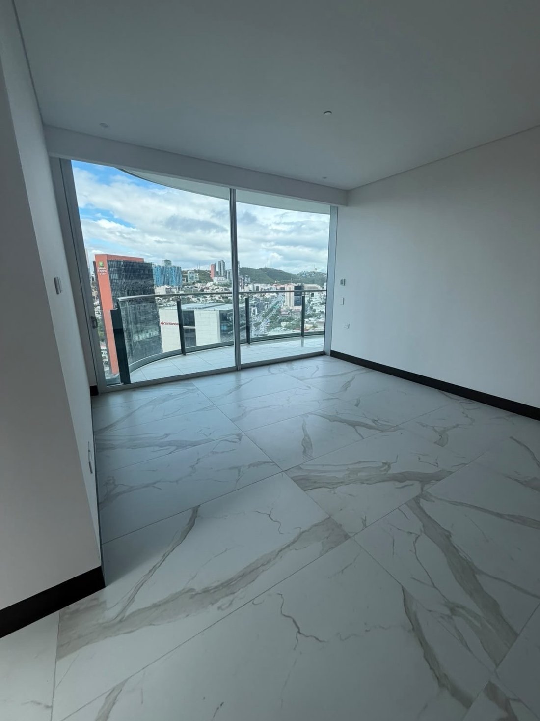 Apartamento en San Pedro Garza García, Nuevo León, México 3 - 19041156