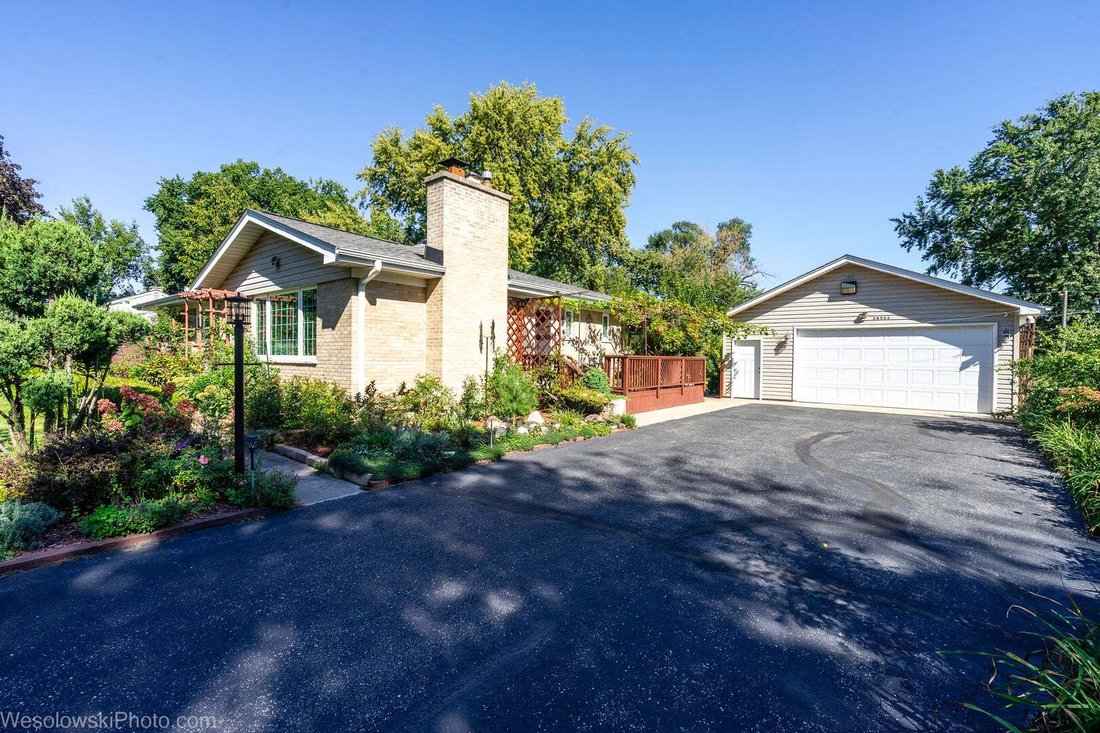 House in Glen Ellyn, Illinois, United States 4 - 19040010