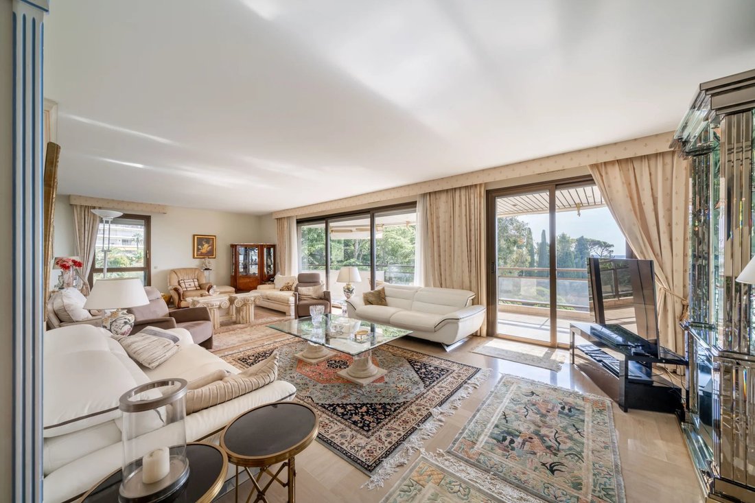 Apartment in Cannes, Provence-Alpes-Côte d'Azur, France 5 - 19037160
