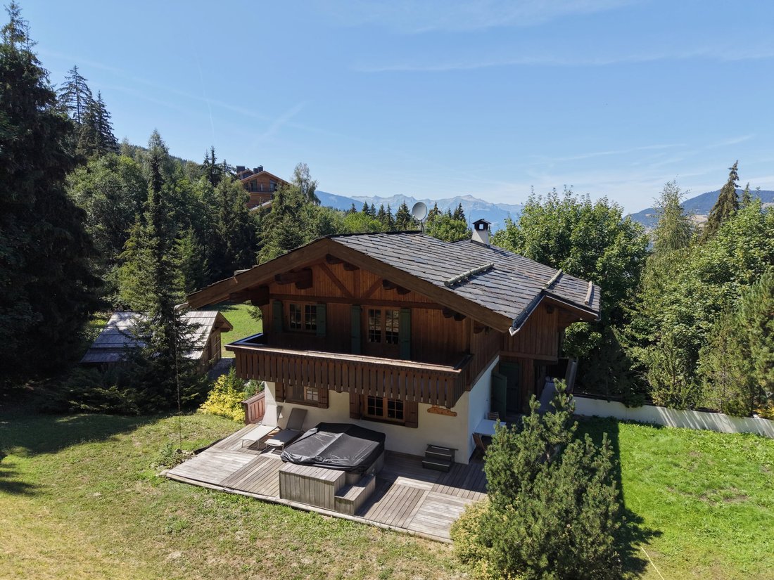 Chalet in La Perrière, Courchevel, France 1 - 19037136