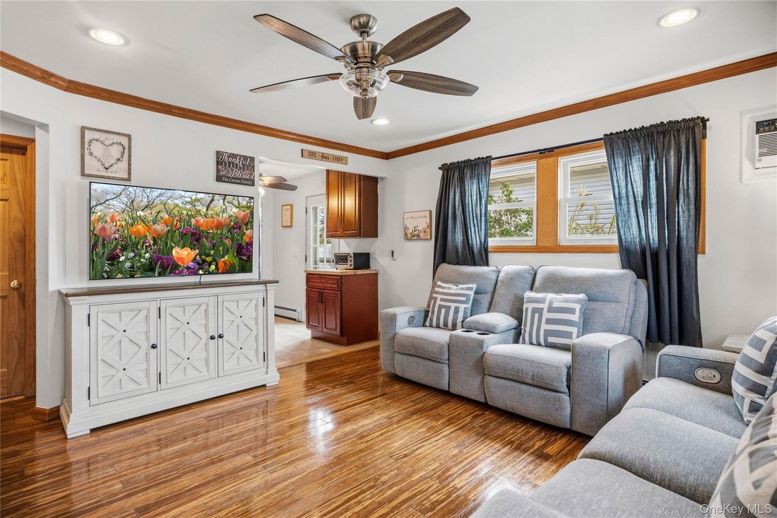 Haus in West Babylon, New York, Vereinigte Staaten 4 - 19040328
