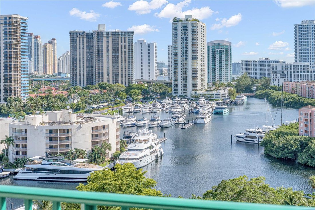 Eigentumswohnung in Aventura, Florida, Vereinigte Staaten 2 - 19040360