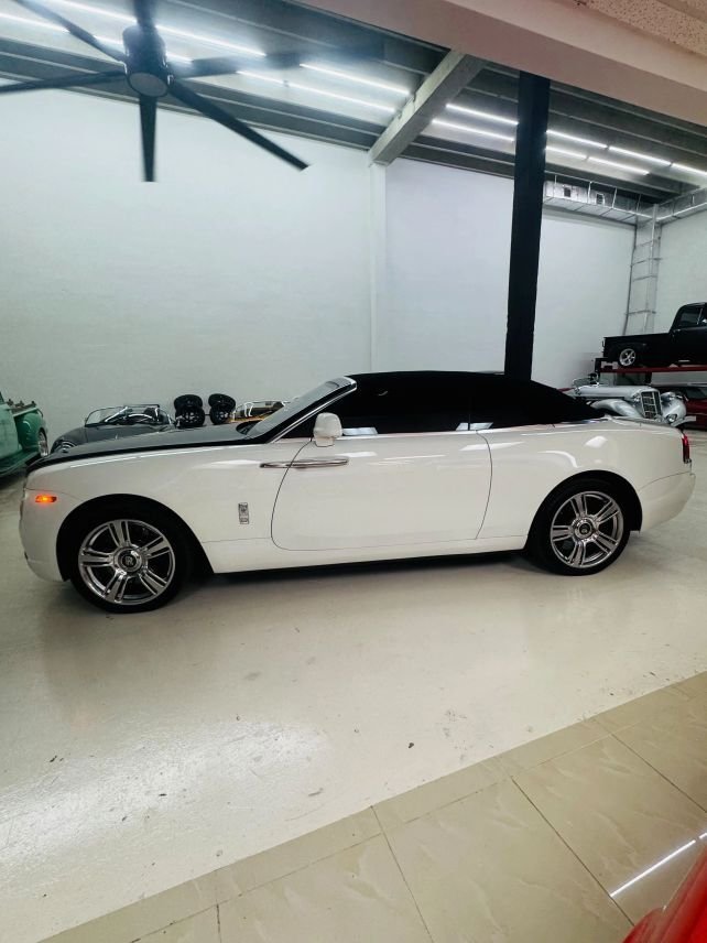 Cabriolet in Hollywood, FL, United States 4 - 19040762