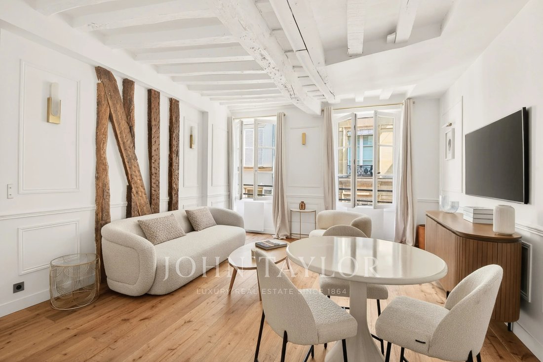 Apartment in Saint Thomas d'Aquin, Paris 7e Arrondissement, Paris 1 - 18117230