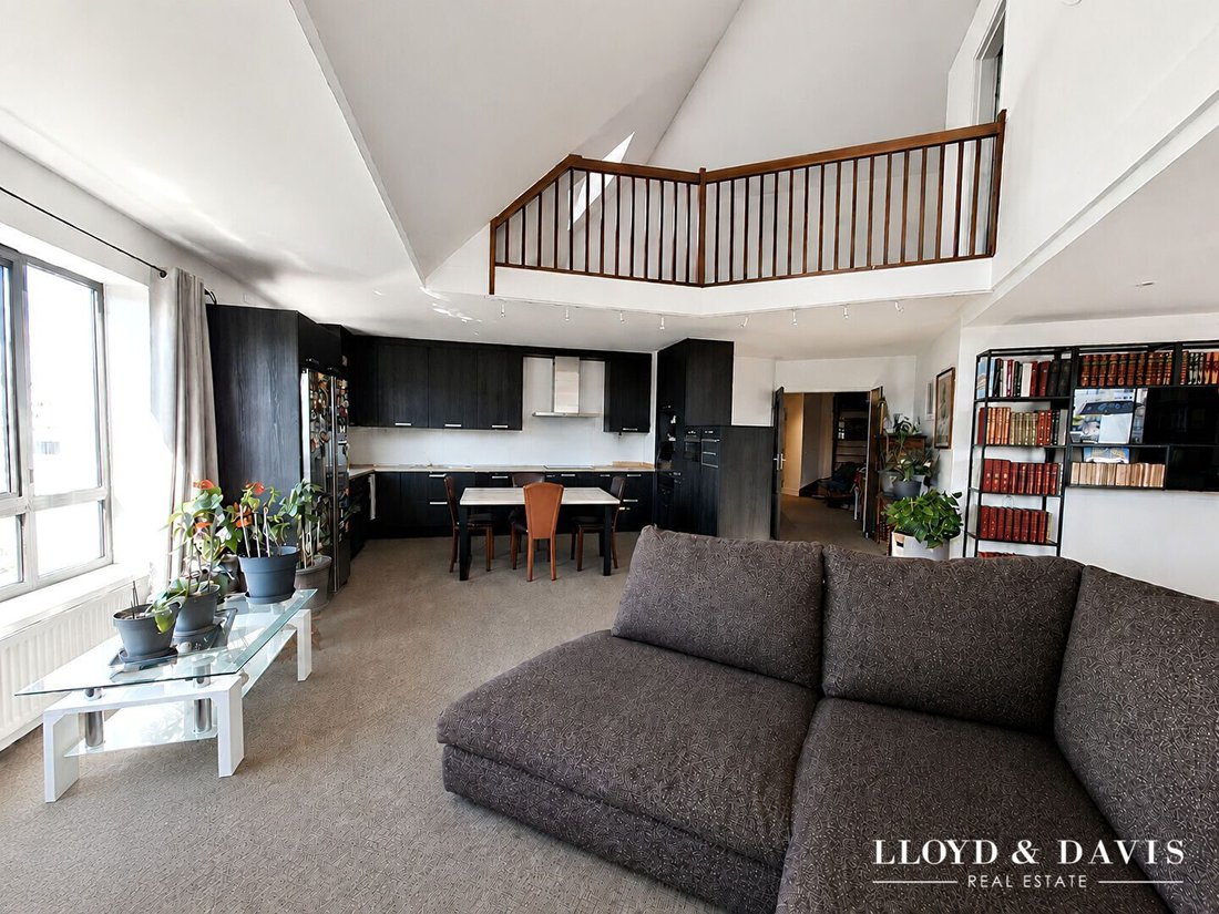 Appartement à Plateau Nord, Suresnes, France 5 - 19041410