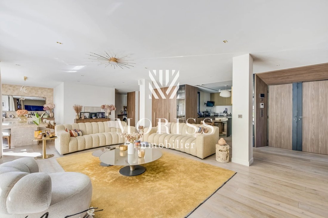 Apartment in Bois de Boulogne, Paris 16e Arrondissement, Paris 4 - 19037153