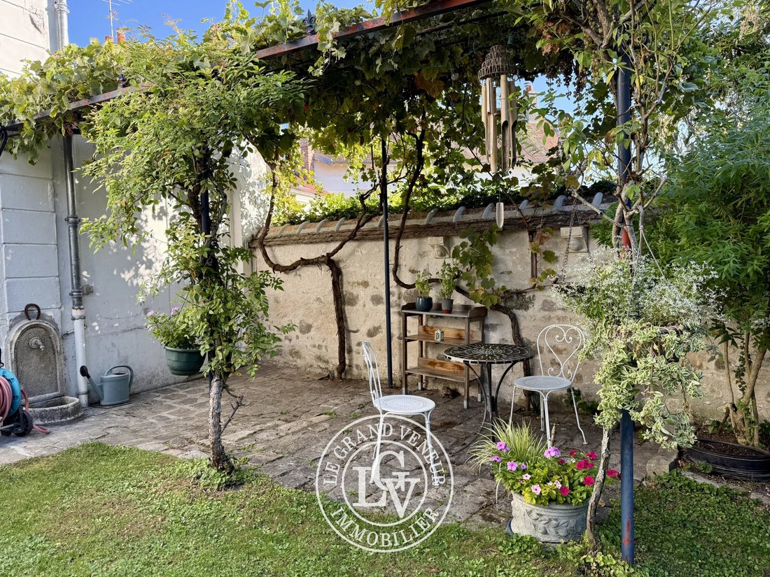 House in Centre Ville Nord Est, Fontainebleau, France 4 - 19037086