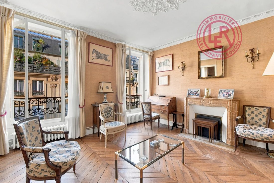 Apartment in Paris 6e Arrondissement, Paris, France 3 - 19037167