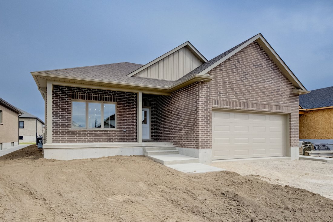 Casa a North Perth, Ontario, Canada 2 - 19038294