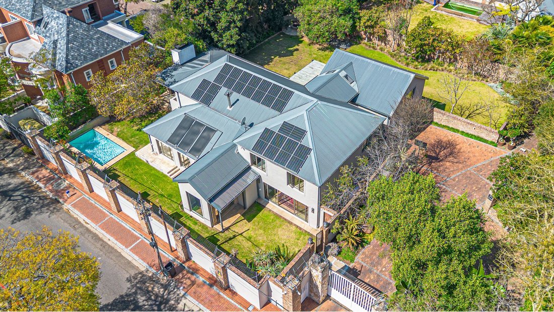 House in Sandton, Gauteng, South Africa 3 - 19039038