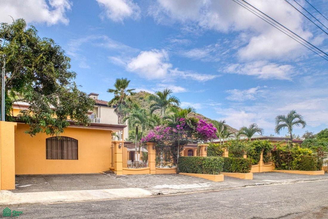 Casa en Herradura, Provincia de Puntarenas, Costa Rica 5 - 17847111