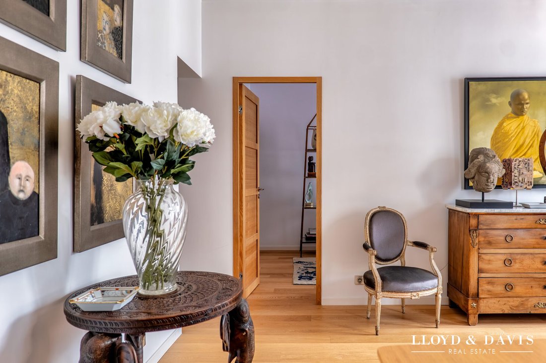 Apartment in Montorgueil-Saint Denis, Paris 2e Arrondissement, Paris 4 - 19041393