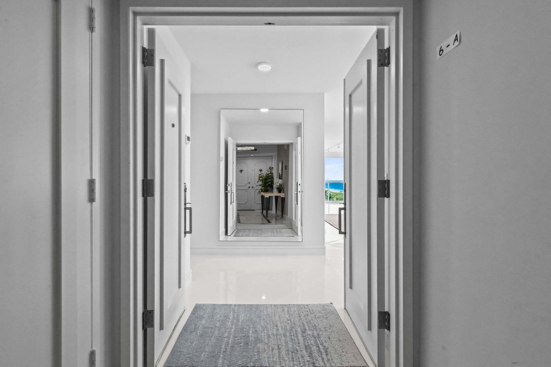 Condo in Boca Raton, Florida, United States 3 - 19039350