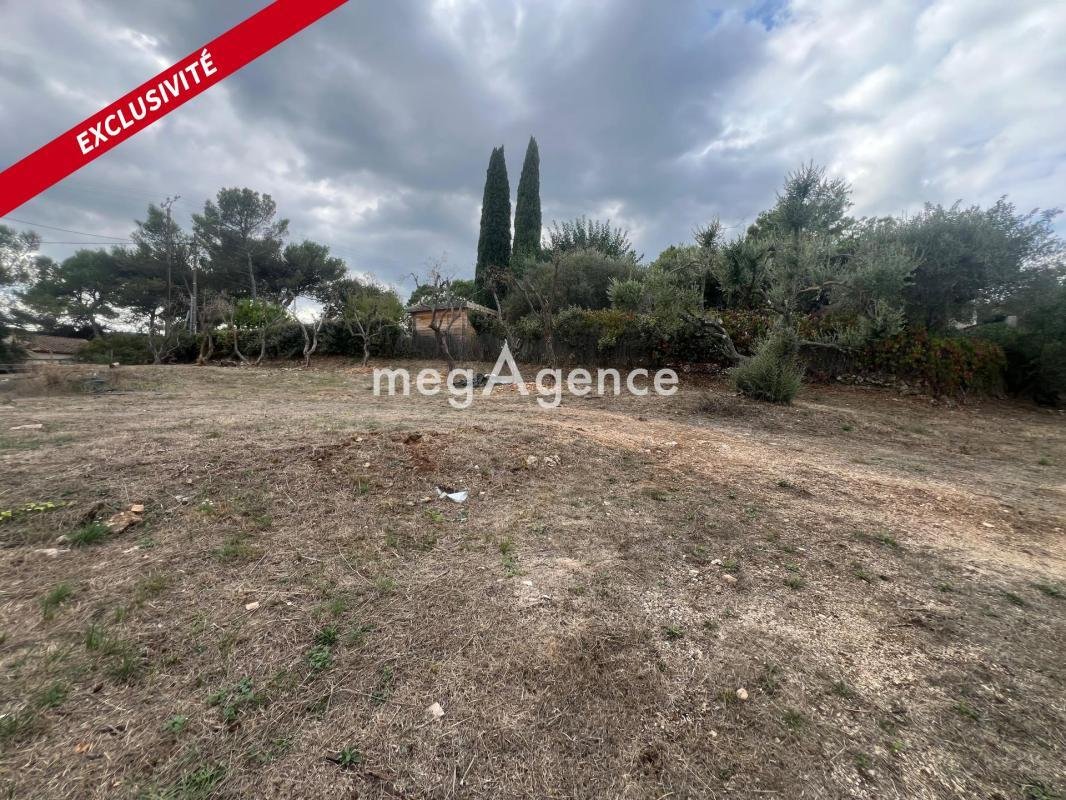 Terreno en Peypin, Provenza-Alpes-Costa Azul, Francia 2 - 19040452