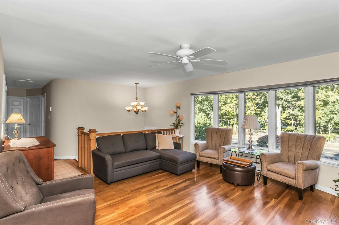 Casa en East Islip, Nueva York, Estados Unidos 5 - 19040342