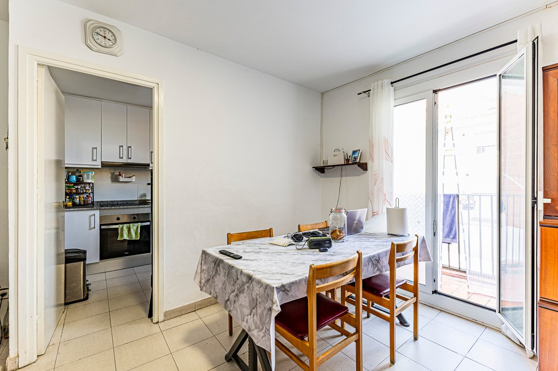 House in Sant Andreu de Palomar, Barcelona, Spain 4 - 19040501
