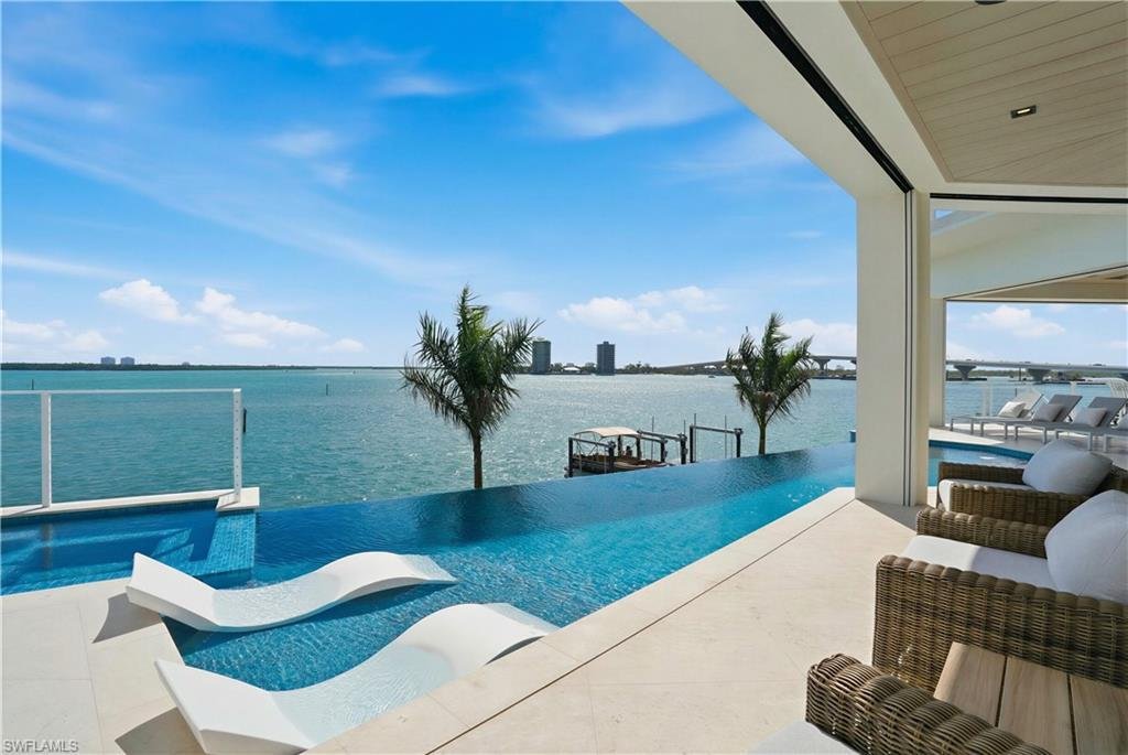 Casa en Fort Myers Beach, Florida, Estados Unidos 4 - 19037504
