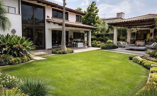 House in Lomas de Cocoyoc, Morelos, Mexico 1