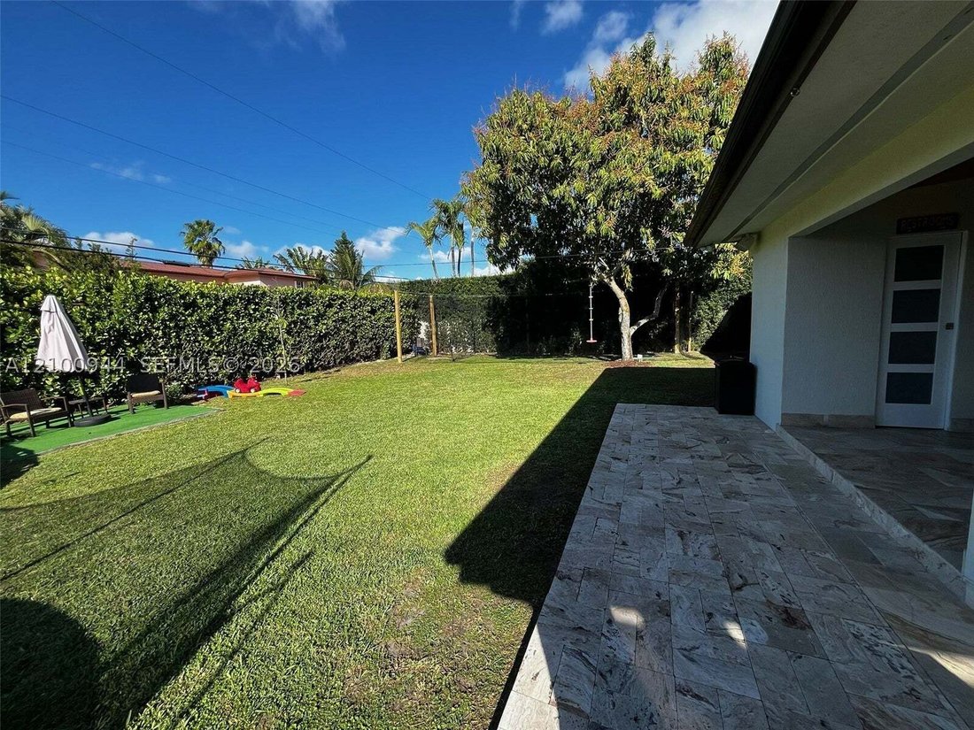 House in Doral, Florida, United States 4 - 19039613