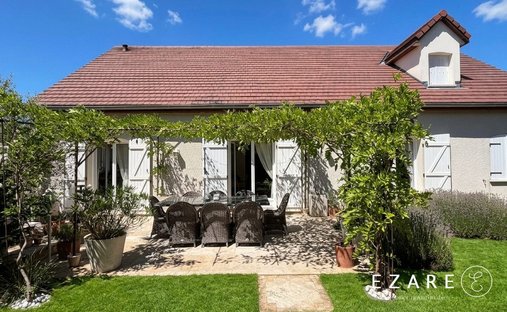 Haus in Arrondissement von Dijon, Bourgogne-Franche-Comté, Frankreich 1