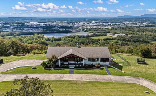 House in Russellville, Arkansas, United States 1