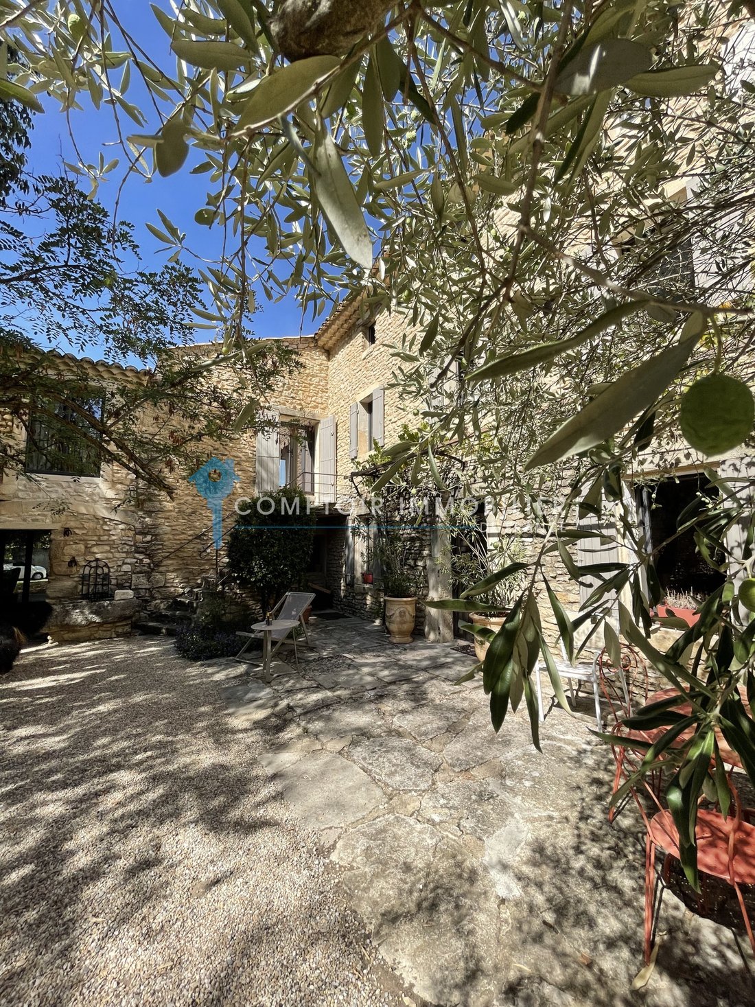 House in Gordes, Provence-Alpes-Côte d'Azur, France 5 - 18042074