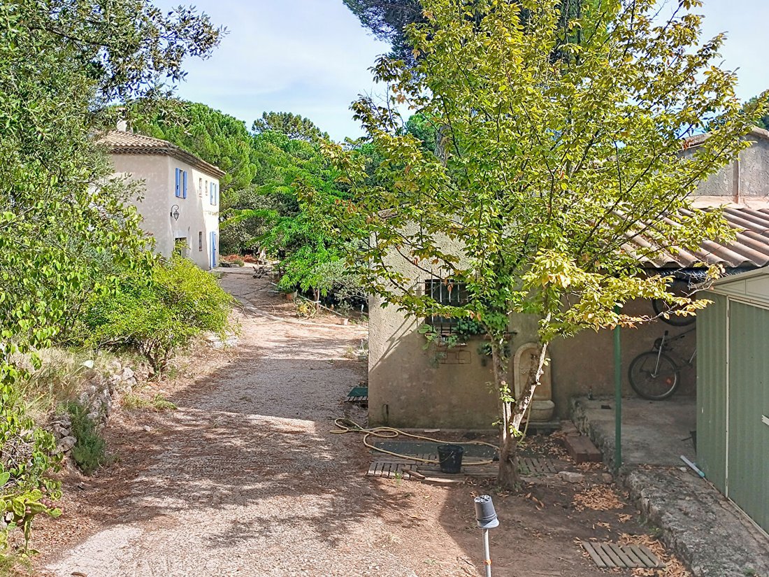 Villa en Brignoles, Provenza-Alpes-Costa Azul, Francia 4 - 19037961