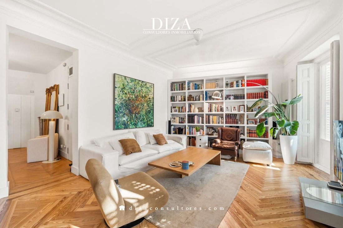 Apartment in Centro, Madrid, Spain 2 - 19037137