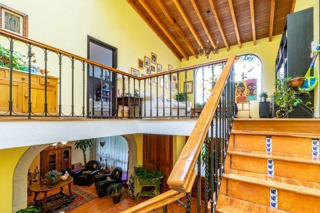House in Naucalpan de Juárez, State of Mexico, Mexico 2 - 19038441