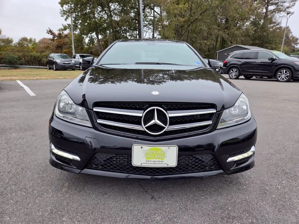 Coupe in Virginia Beach, VA, United States 2 - 19040702